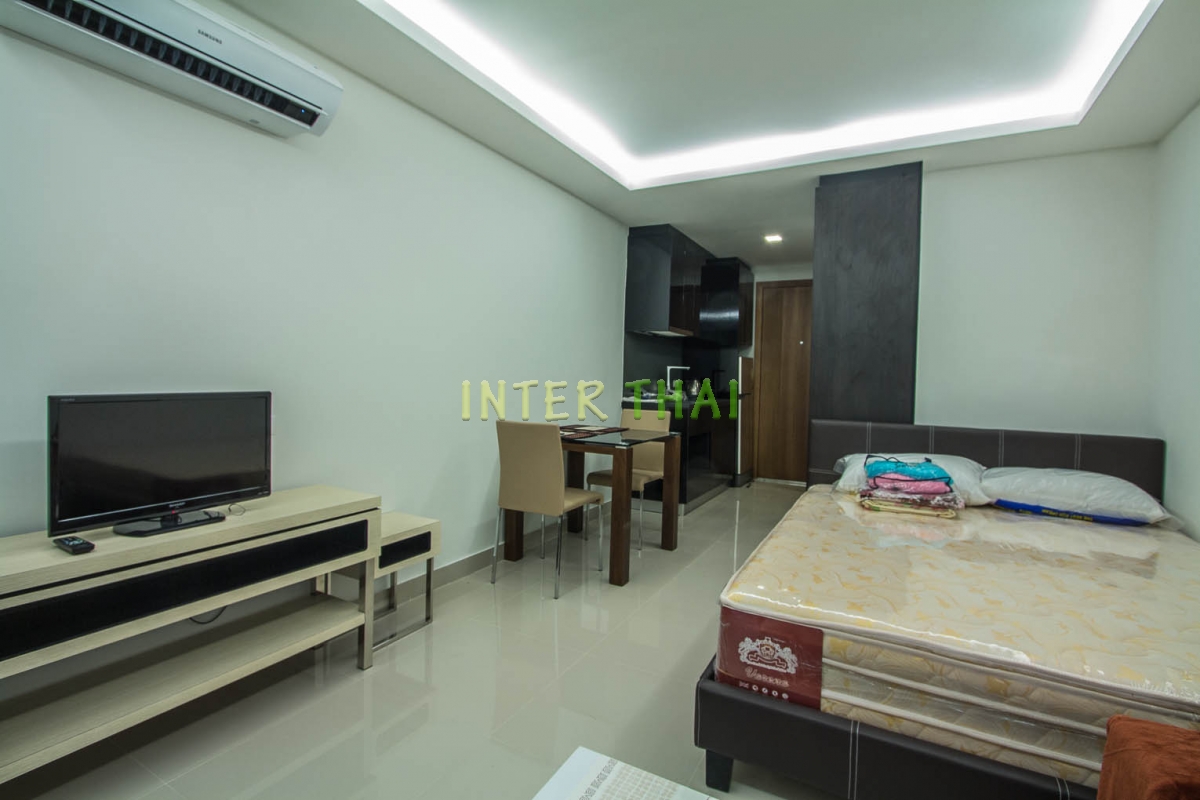 Club Royal Condo Pattaya - apartments-532-6