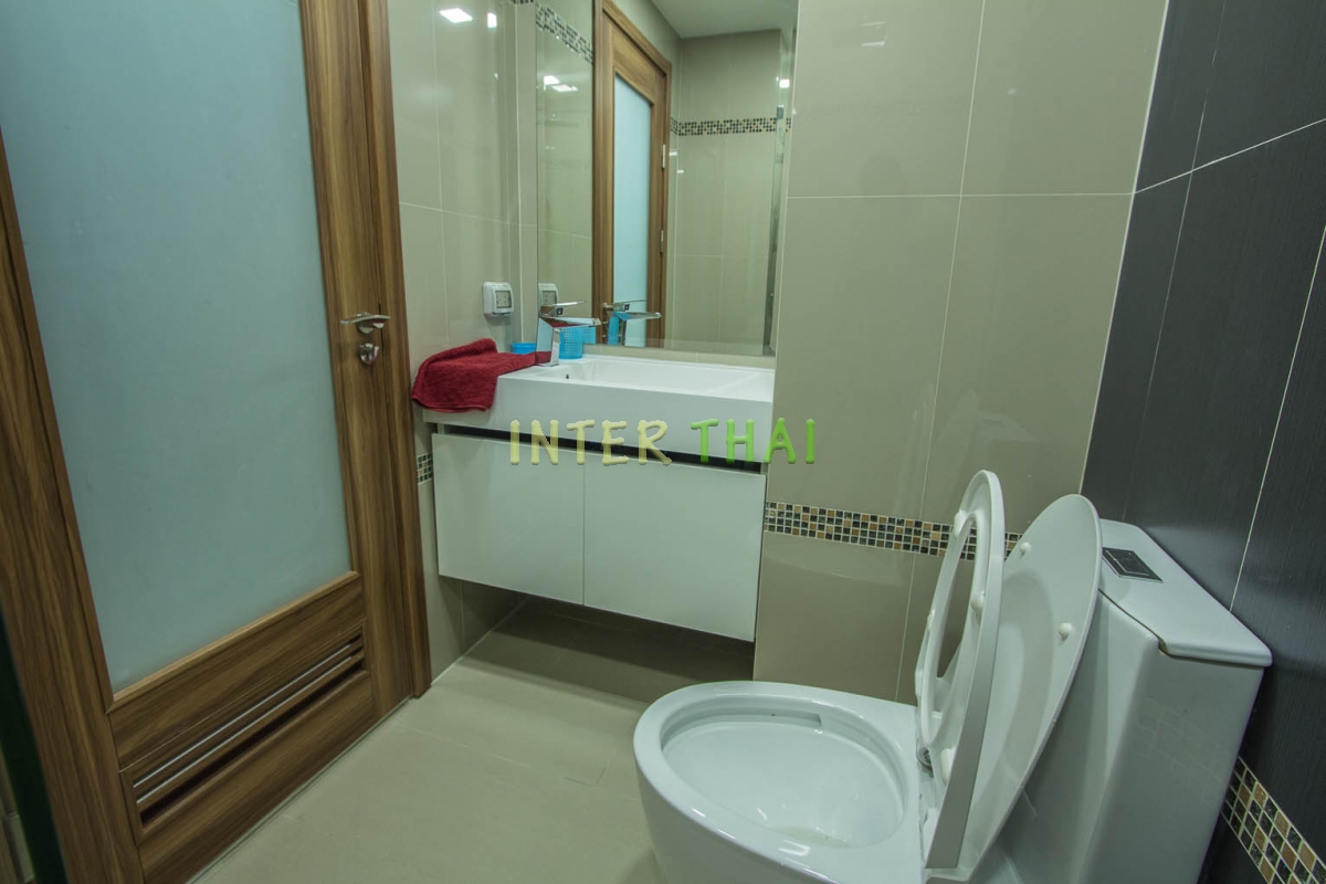 Club Royal Condo Pattaya - apartments-532-8