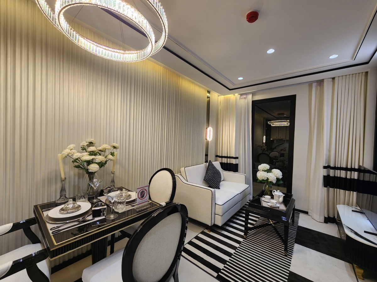 The Embassy Life Condo - show gallery-964-1
