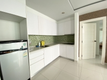 อเมซอน เรซิเด้นซ์ คอนโด - apartments - 3